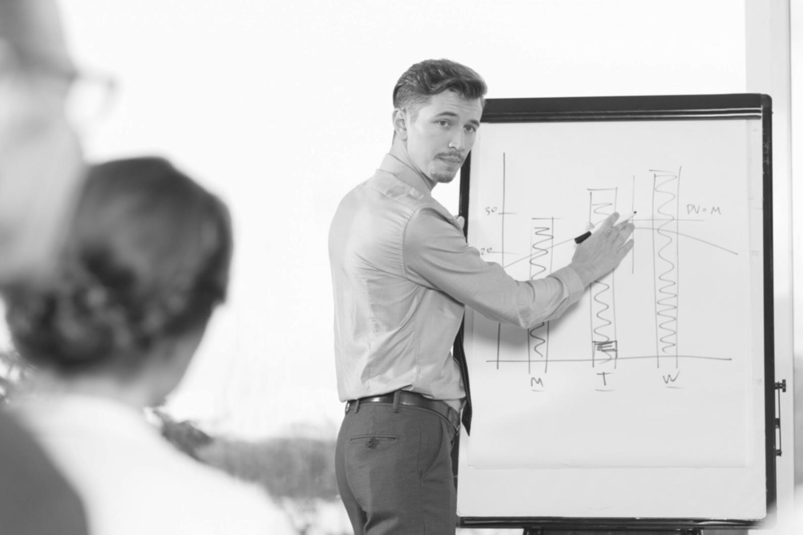 Étudiants internationaux en formation financière